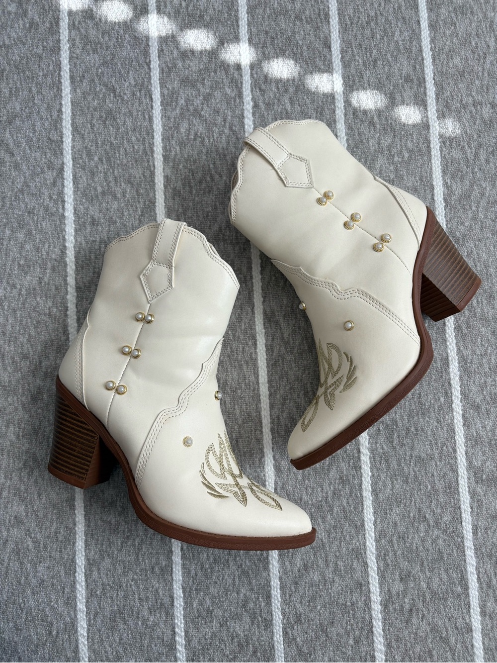 MIA Cheyenne Western Ankle Bootie